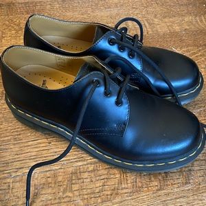 Doc Martens Women’s Oxfords